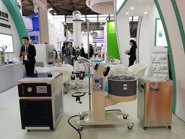 化工制藥行業(yè)興起,長城科工貿(mào)溫控儀器助力發(fā)展